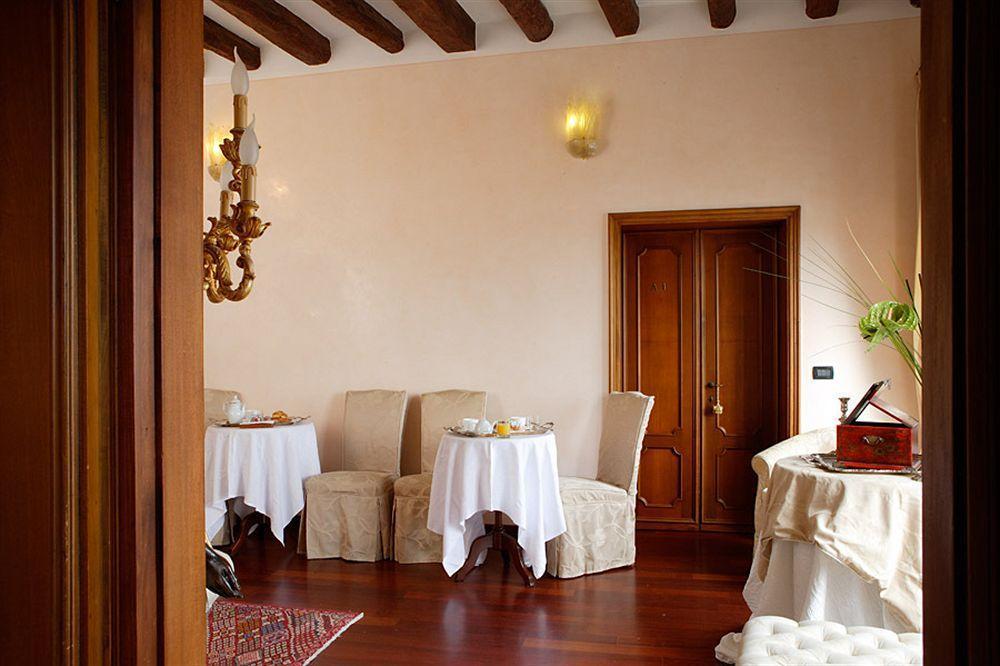 La Rosa Dei Venti Bed & Breakfast Венеция Екстериор снимка