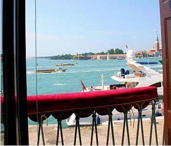 La Rosa Dei Venti Bed & Breakfast Венеция Екстериор снимка